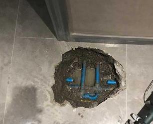 高陵阳台漏水维修公司分享下暖气管道漏水的原因有哪些